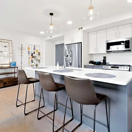 Theatre Retreat 2 Bedroom Loft - 1 Blk From Theatres Birmingham Exterior photo